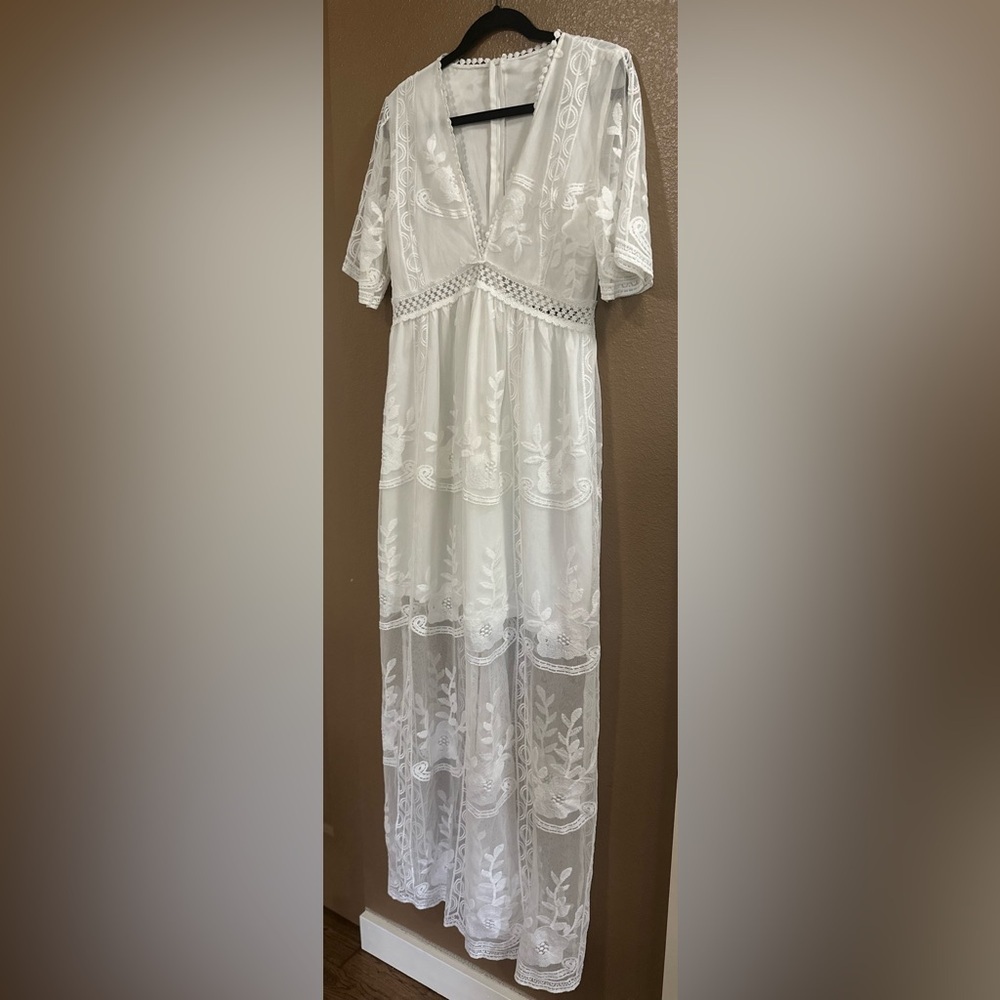 Ivory Floral Embroidered Lace Boho Maxi Dress Deep V-neck Fairycore Cottagcore. - Picture 7 of 14